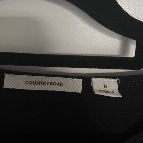 COUNTRY ROAD BLACK STRETCH JERSEY COTTON COLD SHOULDER SHIFT DRESS - SIZE M - Picture 2 of 7